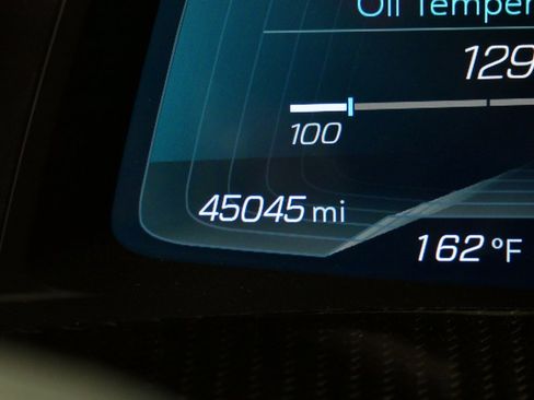 Used 2023 Chevrolet Corvette Stingray Premium Conv w/ Z51 Performance Package image 23