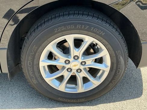 Used 2020 Chevrolet Equinox LS FWD image 5