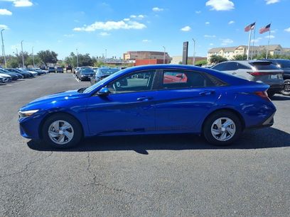 Certified 2025 Hyundai Elantra SE