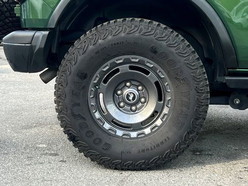 Used 2024 Ford Bronco Everglades AWD/4WD image 9