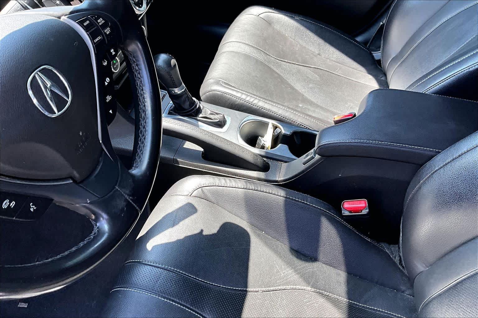 Used 2019 Acura ILX FWD image 16