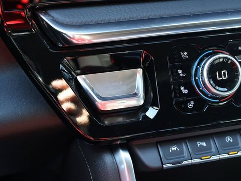 New 2026 GMC Sierra 1500 Denali AWD/4WD image 24