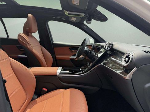 Certified 2026 Mercedes-Benz GLC 300 4MATIC image 29