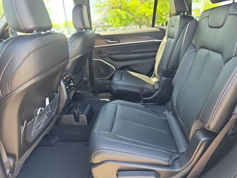 New 2026 Jeep Grand Cherokee L Limited AWD/4WD image 26