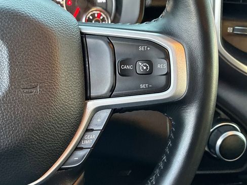 Used 2023 RAM 1500 Big Horn AWD/4WD image 24