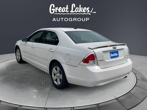 Used 2009 Ford Fusion SE FWD image 3