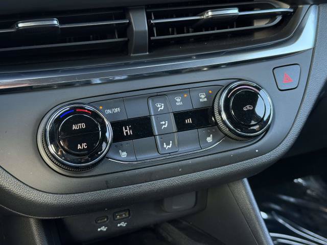 Used 2024 Buick Envista Preferred w/ Convenience I Package FWD image 26