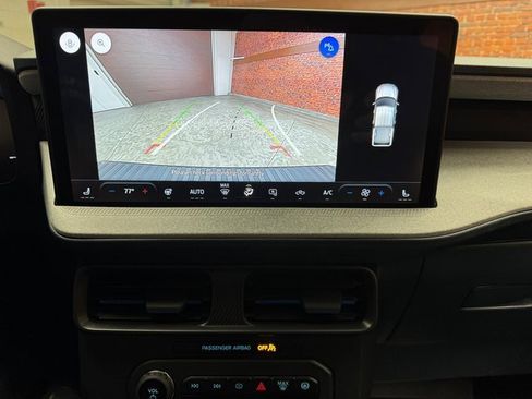 Certified 2025 Ford Maverick XLT w/ Equipment Group 301A image 21