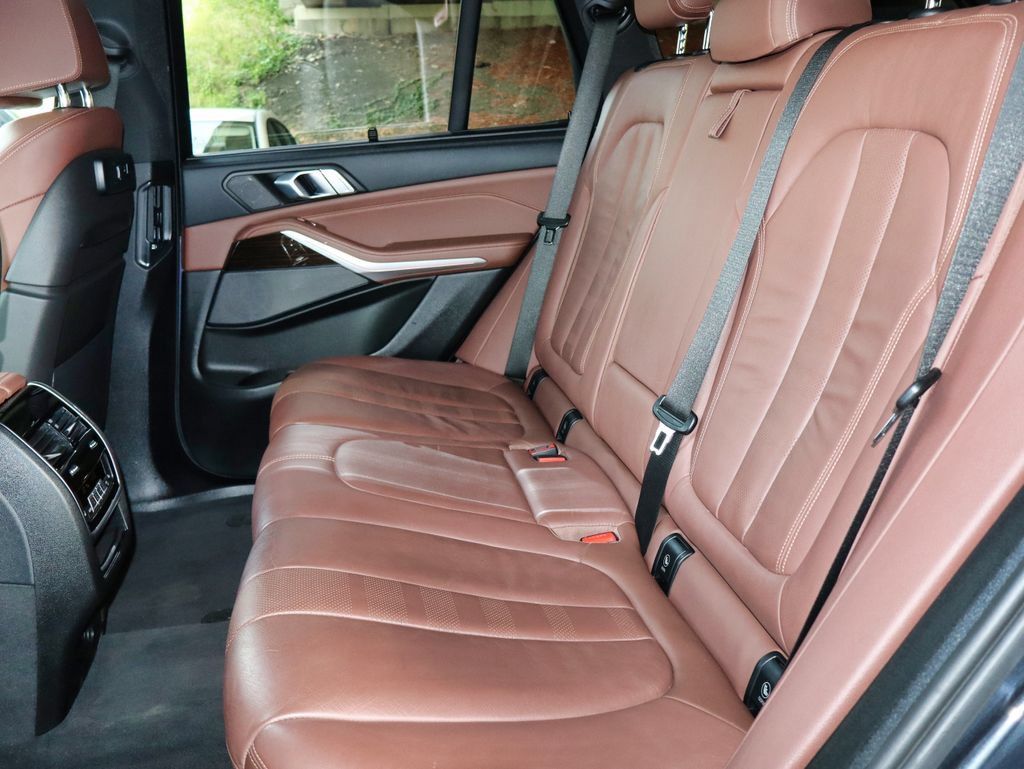 Used 2020 BMW X5 xDrive40i w/ Executive Package AWD/4WD image 41