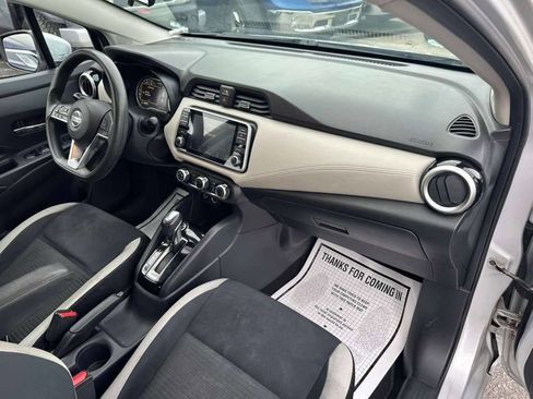 Used 2020 Nissan Versa SV FWD image 20