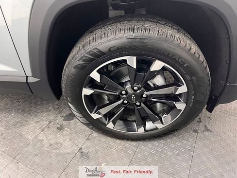 New 2026 Chevrolet Equinox RS w/ Convenience Package III FWD image 18