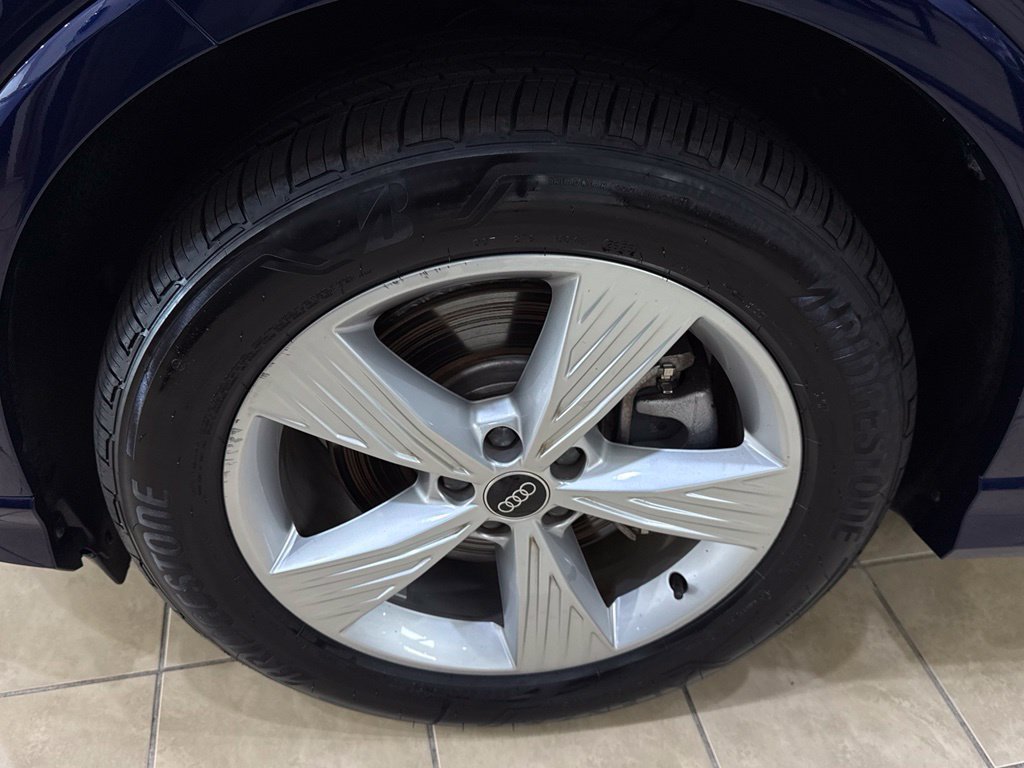 Used 2023 Audi Q4 e-tron Prestige AWD/4WD image 64