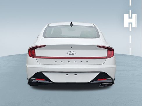 Used 2023 Hyundai Sonata SEL image 3