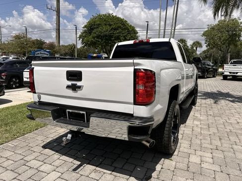 Used 2018 Chevrolet Silverado 1500 LT RWD image 37