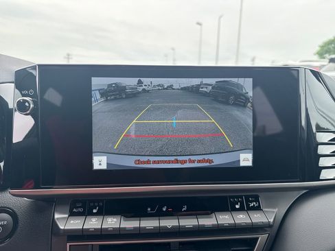 Used 2026 Toyota Camry XSE FWD image 22