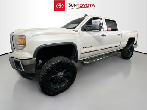 Used 2015 GMC Sierra 1500 SLT w/ SLT Crew Cab Value Package image 9