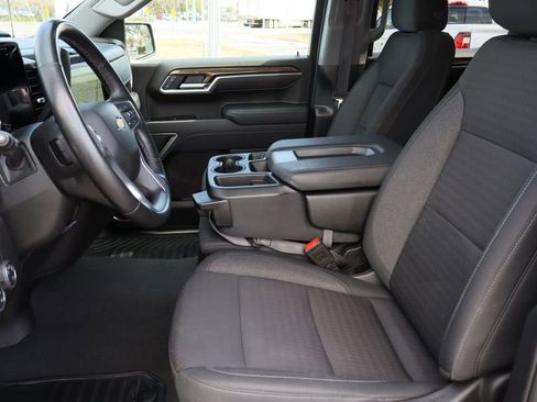 Certified 2025 Chevrolet Silverado 1500 LT image 20