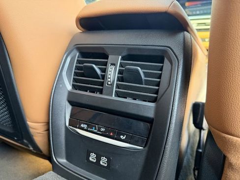 Used 2024 BMW i4 eDrive35 w/ Premium Package image 34