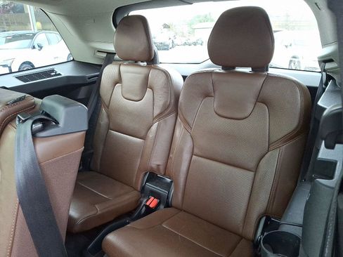 Used 2020 Volvo XC90 T8 Inscription image 10