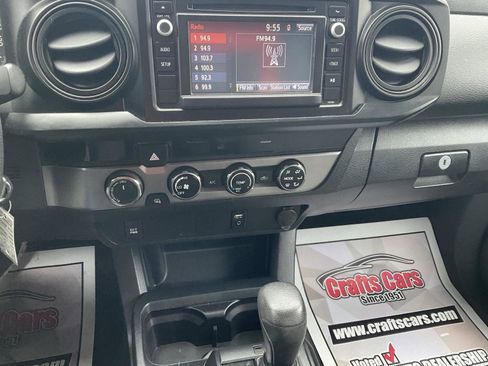 Used 2016 Toyota Tacoma SR w/ SR Convenience Package image 16