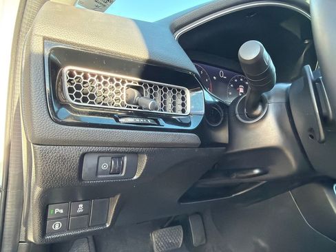 Certified 2022 Honda Civic Touring image 33