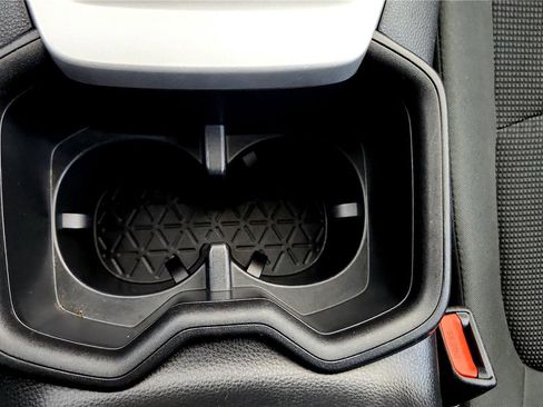 Certified 2022 Toyota RAV4 LE image 34