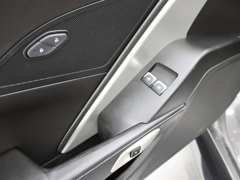 Used 2015 Chevrolet Corvette Stingray Coupe image 34