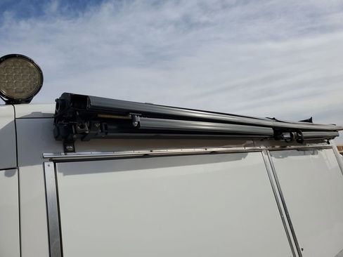 Used 2021 Ford Transit 250 Medium Roof image 58