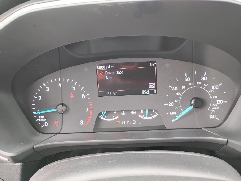 Used 2022 Ford Escape SE w/ Cold Weather Package AWD/4WD image 18