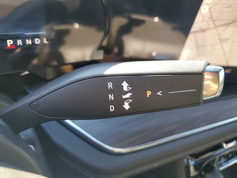 New 2026 Chevrolet Suburban LS image 26