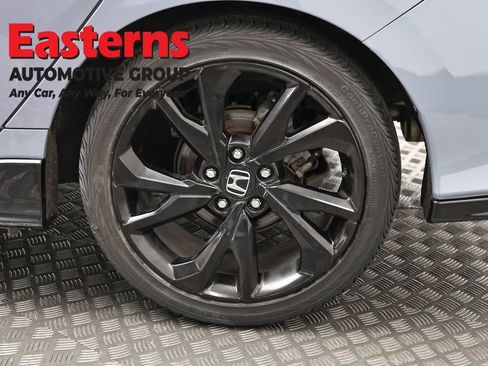 Used 2019 Honda Civic Sport image 32