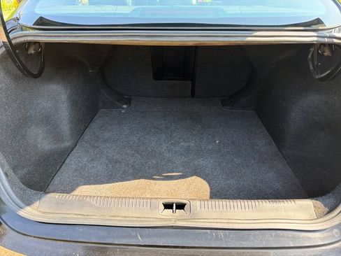 Used 2015 Chrysler 200 S FWD image 19
