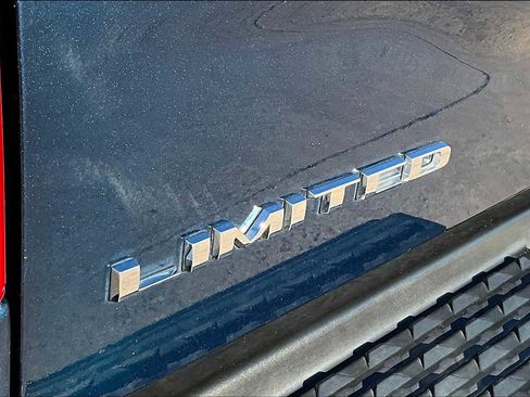 Used 2024 RAM 3500 Limited image 60