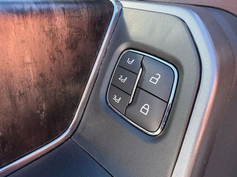 Used 2024 Ford F250 Lariat image 29