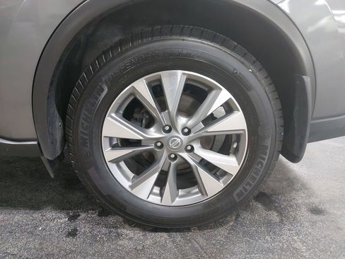 Used 2017 Nissan Murano SV AWD/4WD image 32