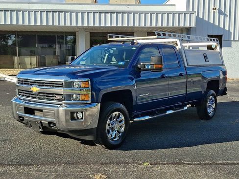 Used 2016 Chevrolet Silverado 3500 LT w/ All-Star Edition AWD/4WD image 3