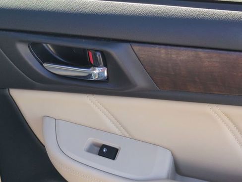 Used 2019 Subaru Outback 3.6R Limited w/ Popular Package #2 image 35