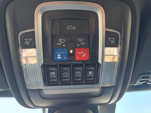 Used 2022 RAM 1500 Laramie w/ Sport Appearance Package image 38