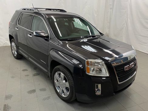 Used 2015 GMC Terrain SLT w/ Open Road Package image 2
