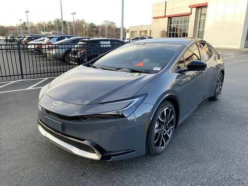 New 2026 Toyota Prius Plug-In Hybrid FWD image 1