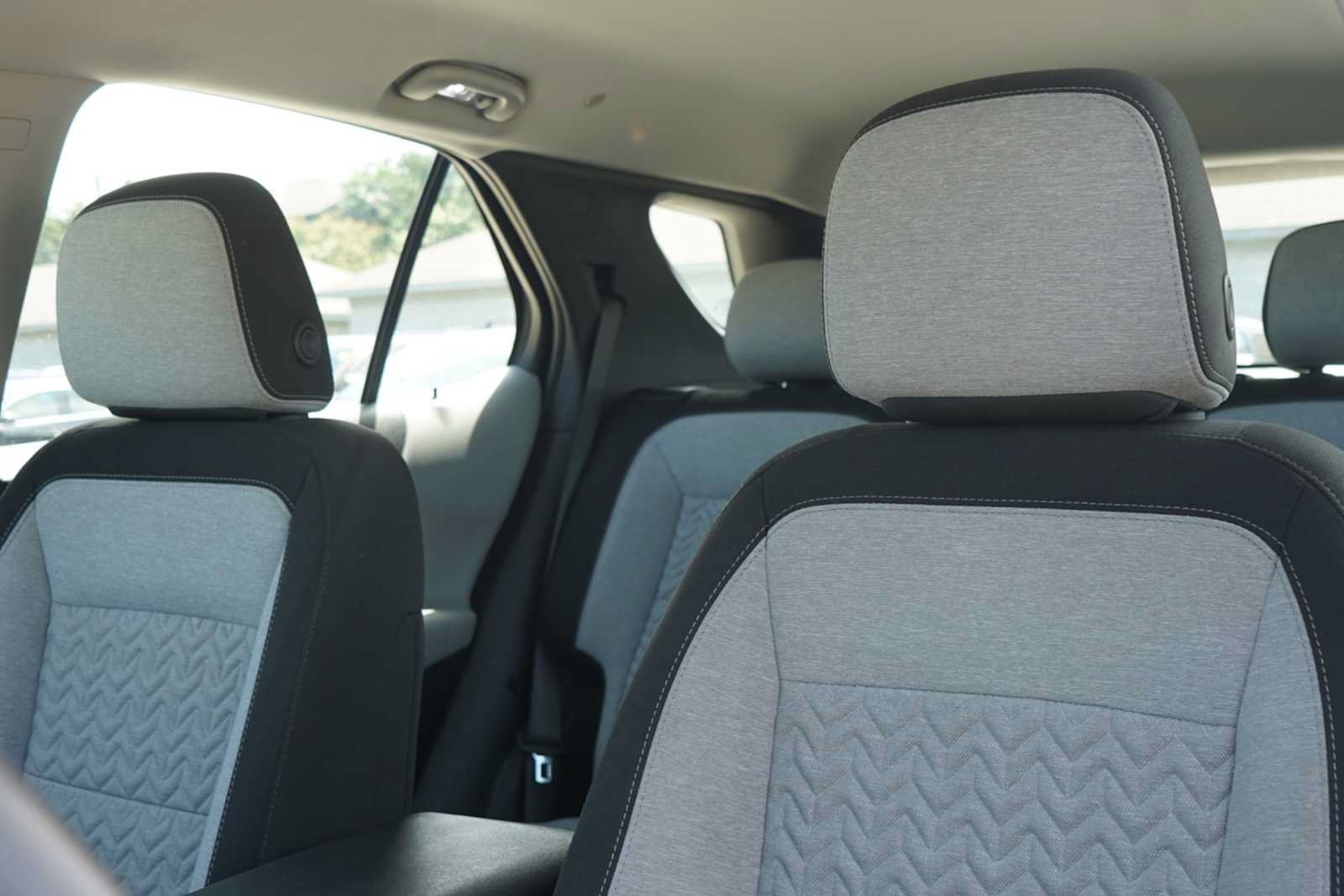 Used 2024 Chevrolet Equinox LS FWD image 10