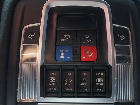 Used 2022 RAM 1500 TRX w/ TRX Level 1 Equipment Group AWD/4WD image 20