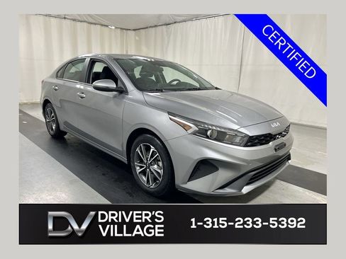 Certified 2023 Kia Forte LXS w/ LXS Technology Package FWD image 1