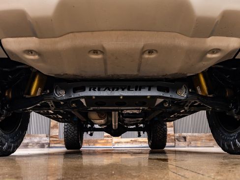 Used 2022 Chevrolet Silverado 1500 ZR2 w/ Technology Package image 15