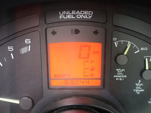 Used 1996 Chevrolet Corvette Coupe image 9