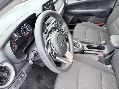Used 2021 Kia Forte Sedan image 16