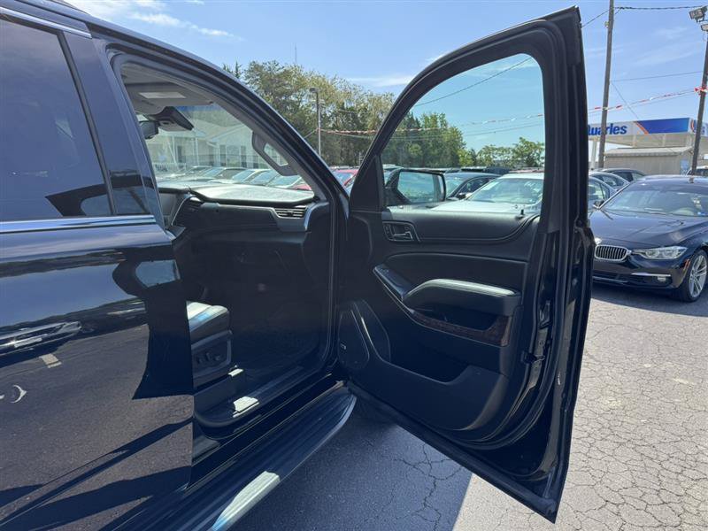 Used 2018 Chevrolet Tahoe LT AWD/4WD image 16