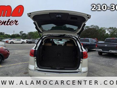 Used 2014 Buick Enclave Leather FWD image 26