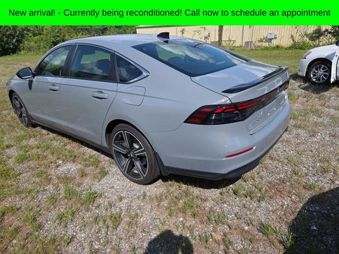Used 2025 Honda Accord Sport image 4
