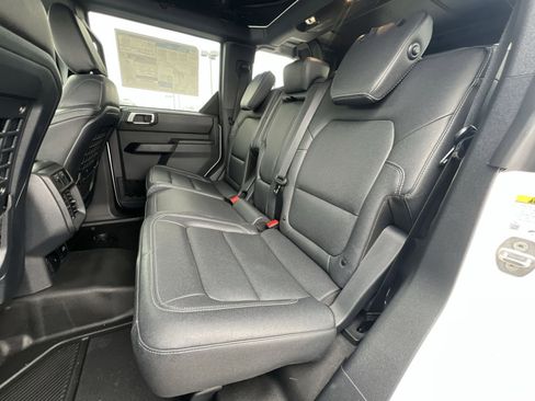 New 2025 Ford Bronco Big Bend AWD/4WD image 24